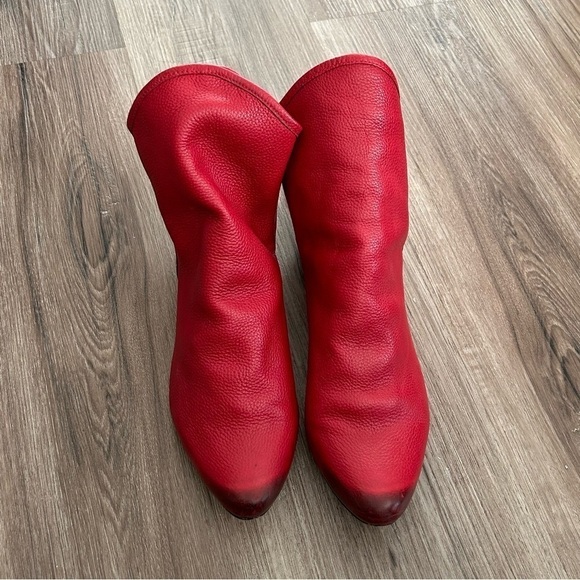 Coconuts by Matisse Vibrant Red Ankle Booties - Picture 3 of 10